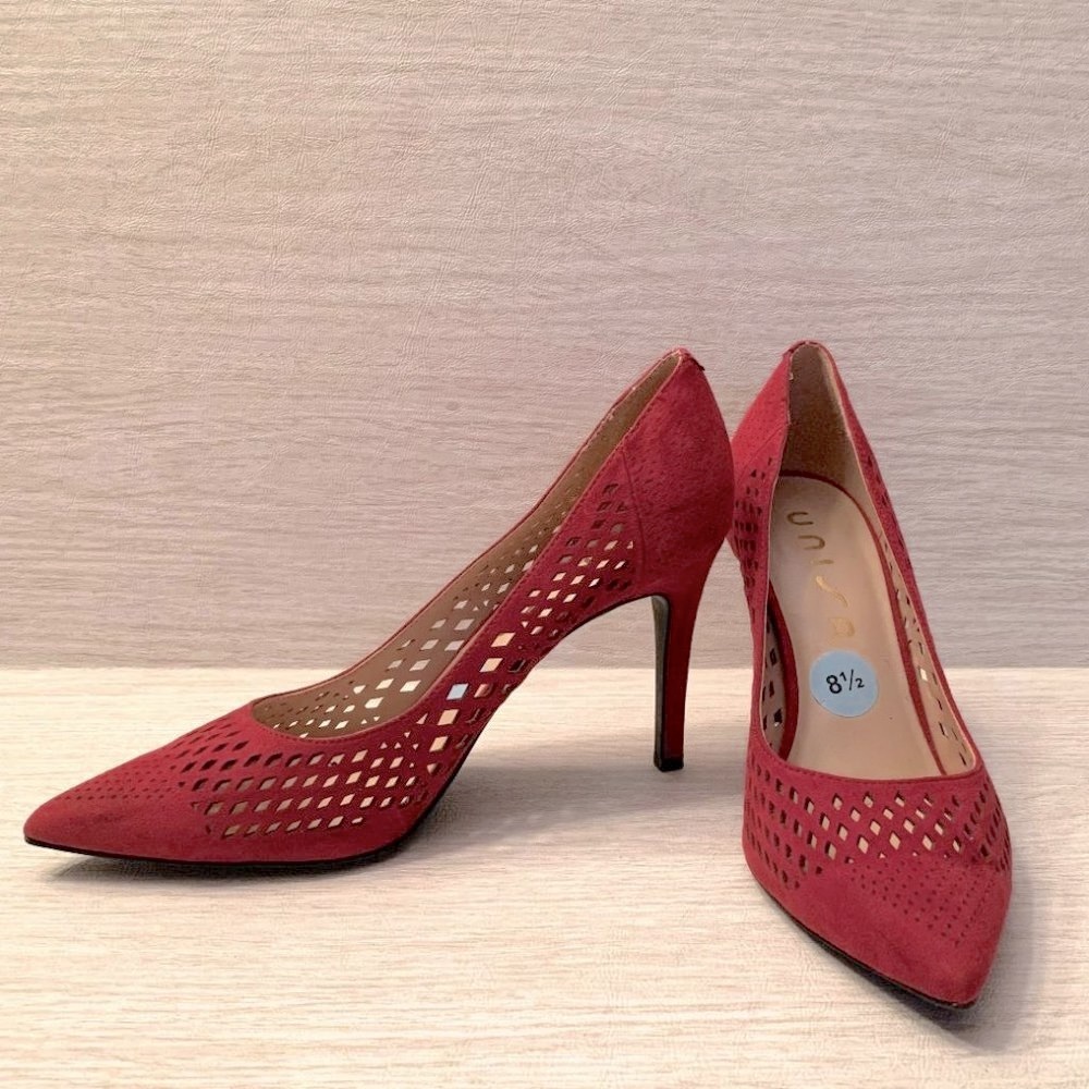 NEW red Unisa Sahrio laser cut pumps